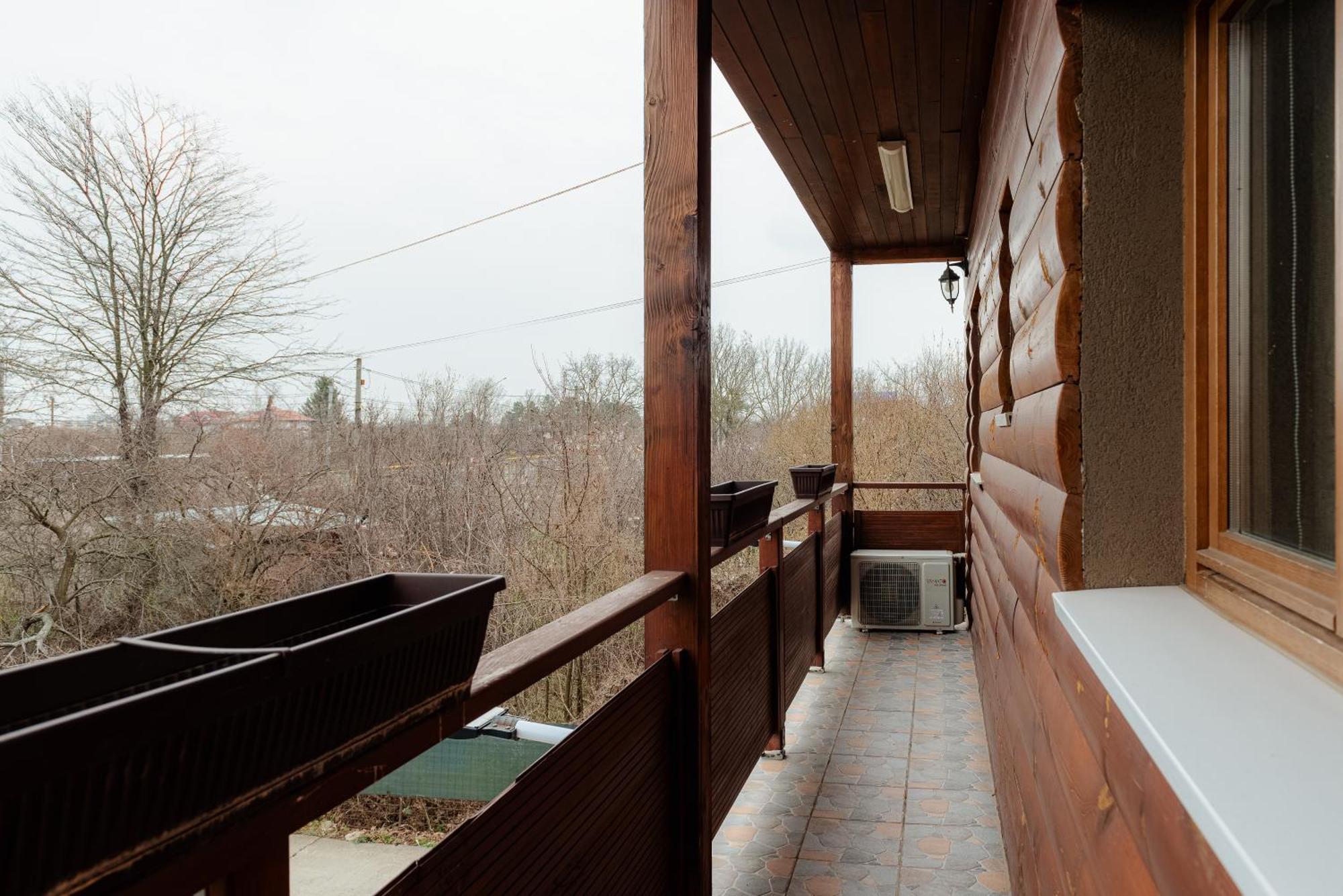 Business Transit To Therme & Bucharest Airport Săftica Dış mekan fotoğraf